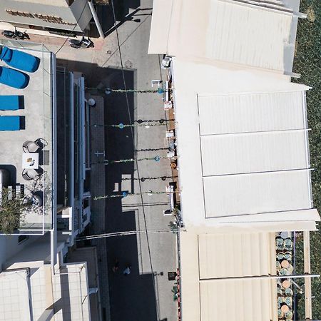 Skipper Beachfront Suites Hersonissos (Crete) Exterior foto