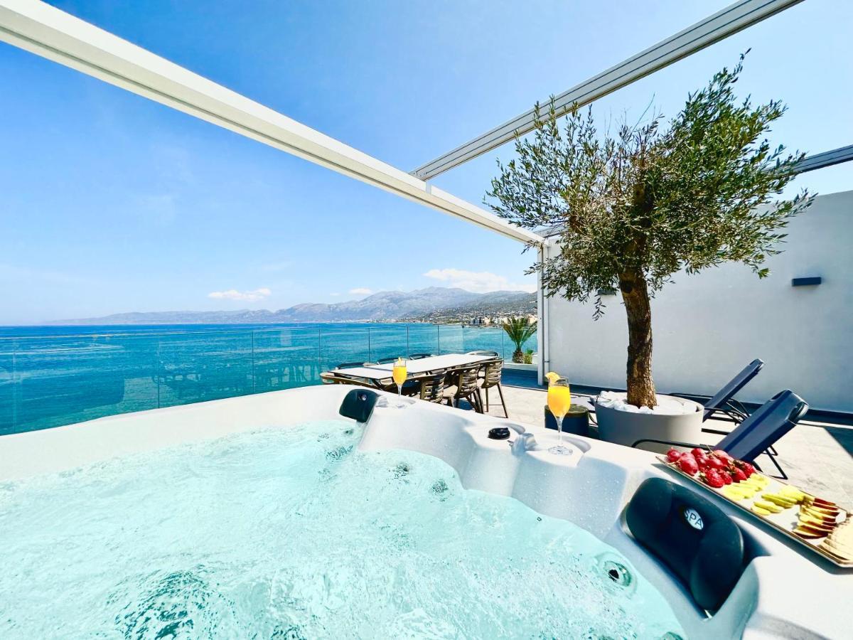 Skipper Beachfront Suites Hersonissos (Crete) Exterior foto