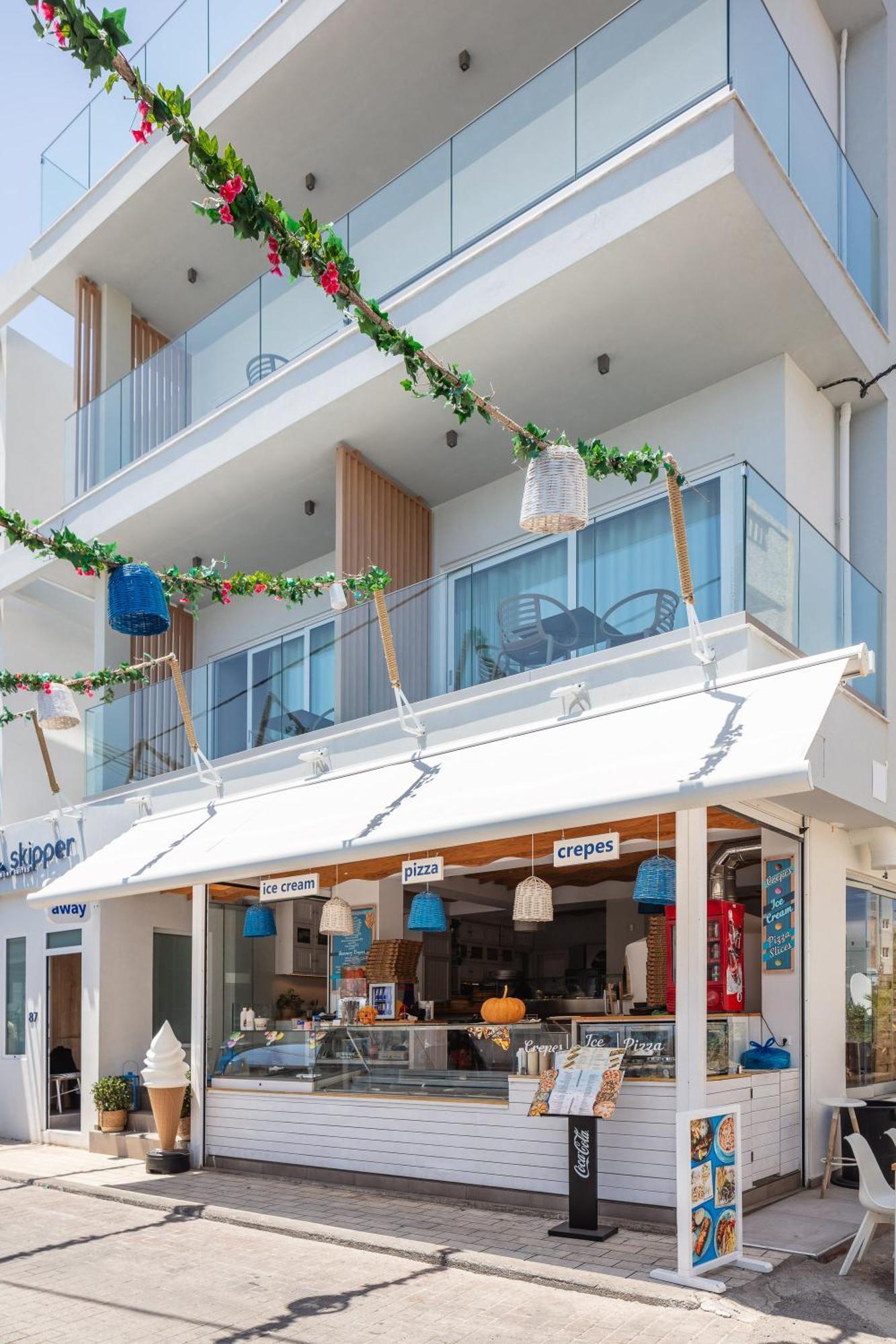 Skipper Beachfront Suites Hersonissos (Crete) Exterior foto