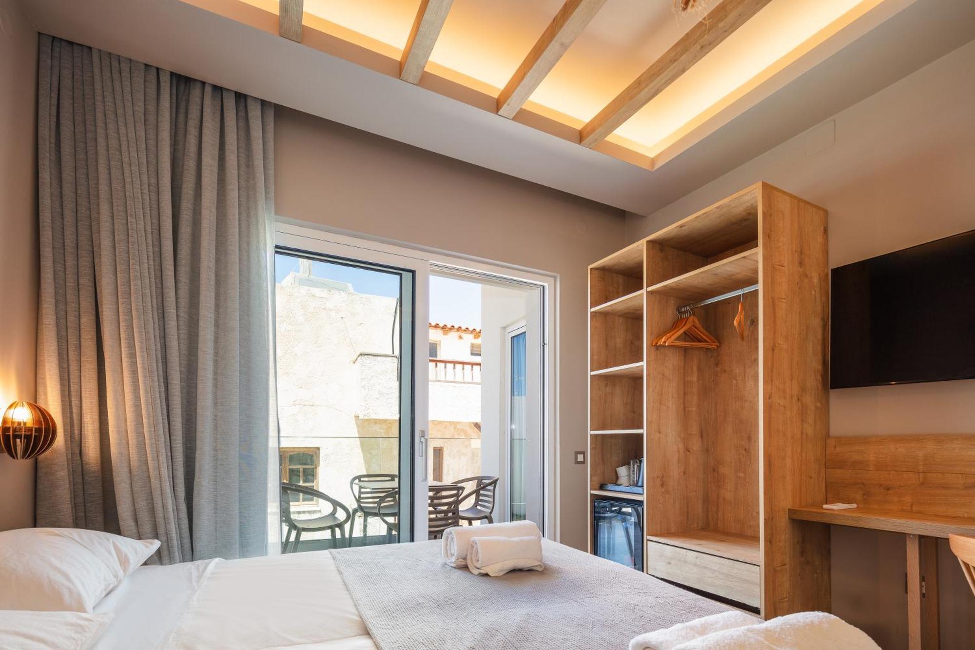 Skipper Beachfront Suites Hersonissos (Crete) Quarto foto