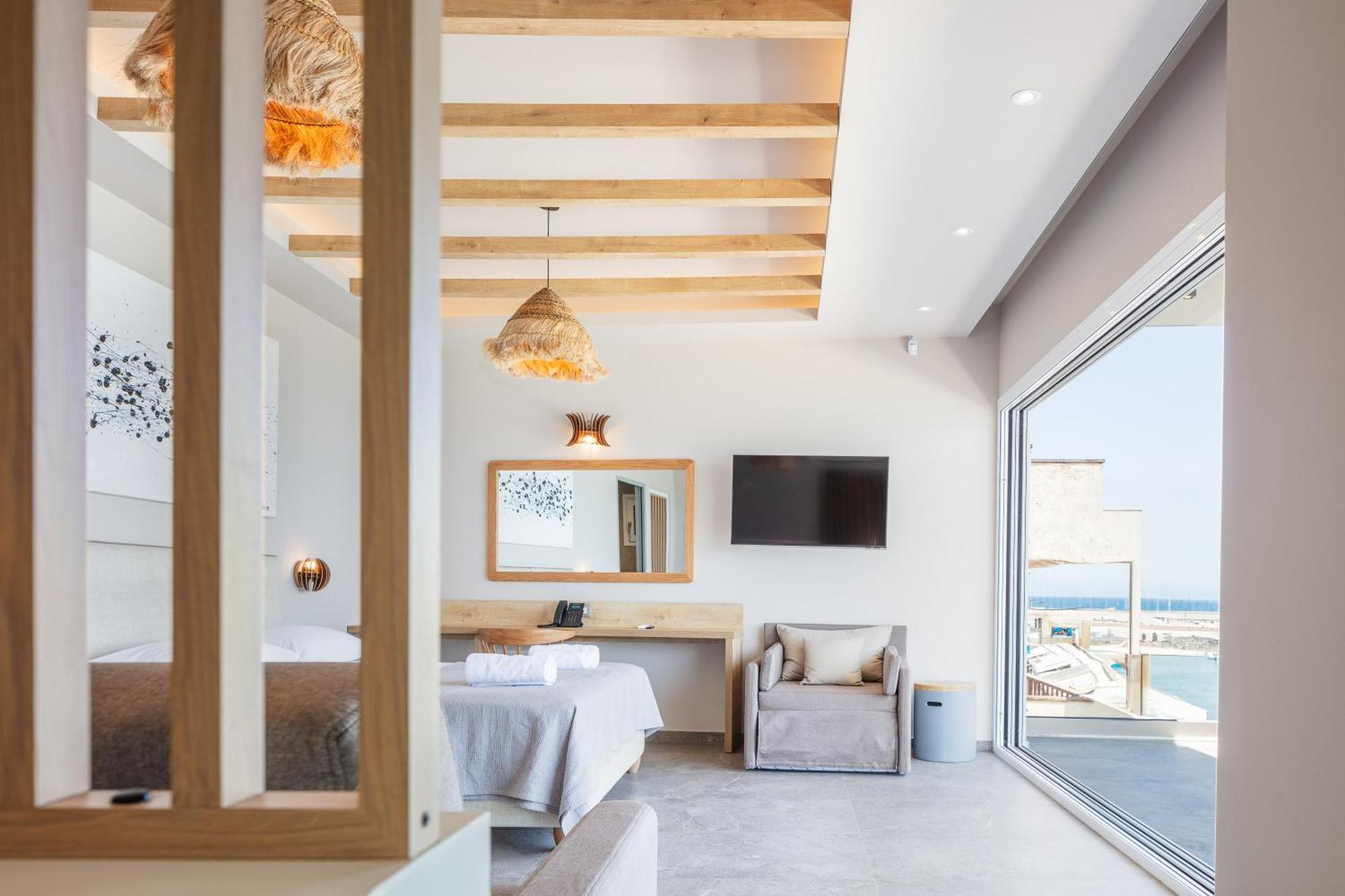 Skipper Beachfront Suites Hersonissos (Crete) Exterior foto