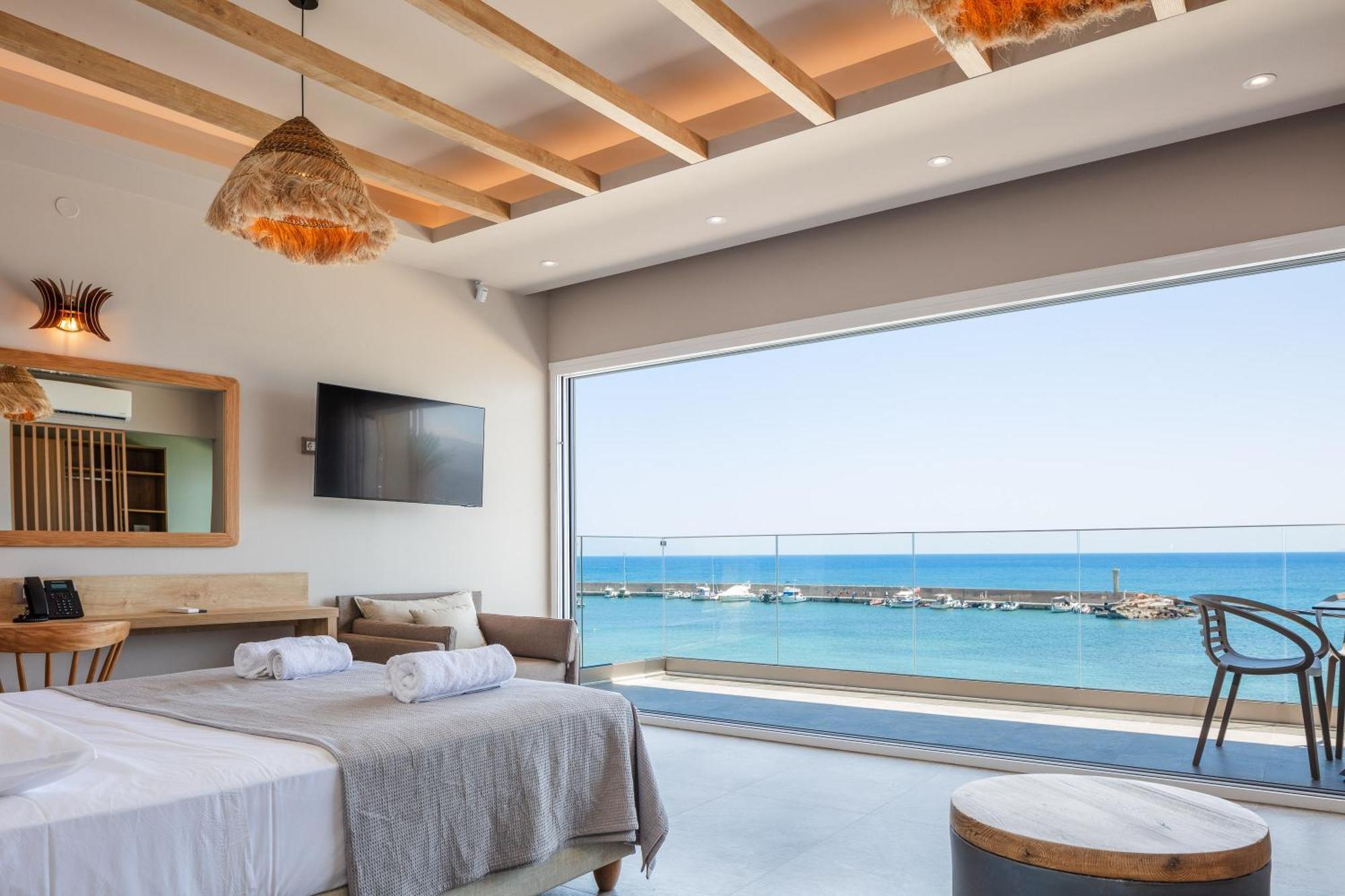 Skipper Beachfront Suites Hersonissos (Crete) Exterior foto