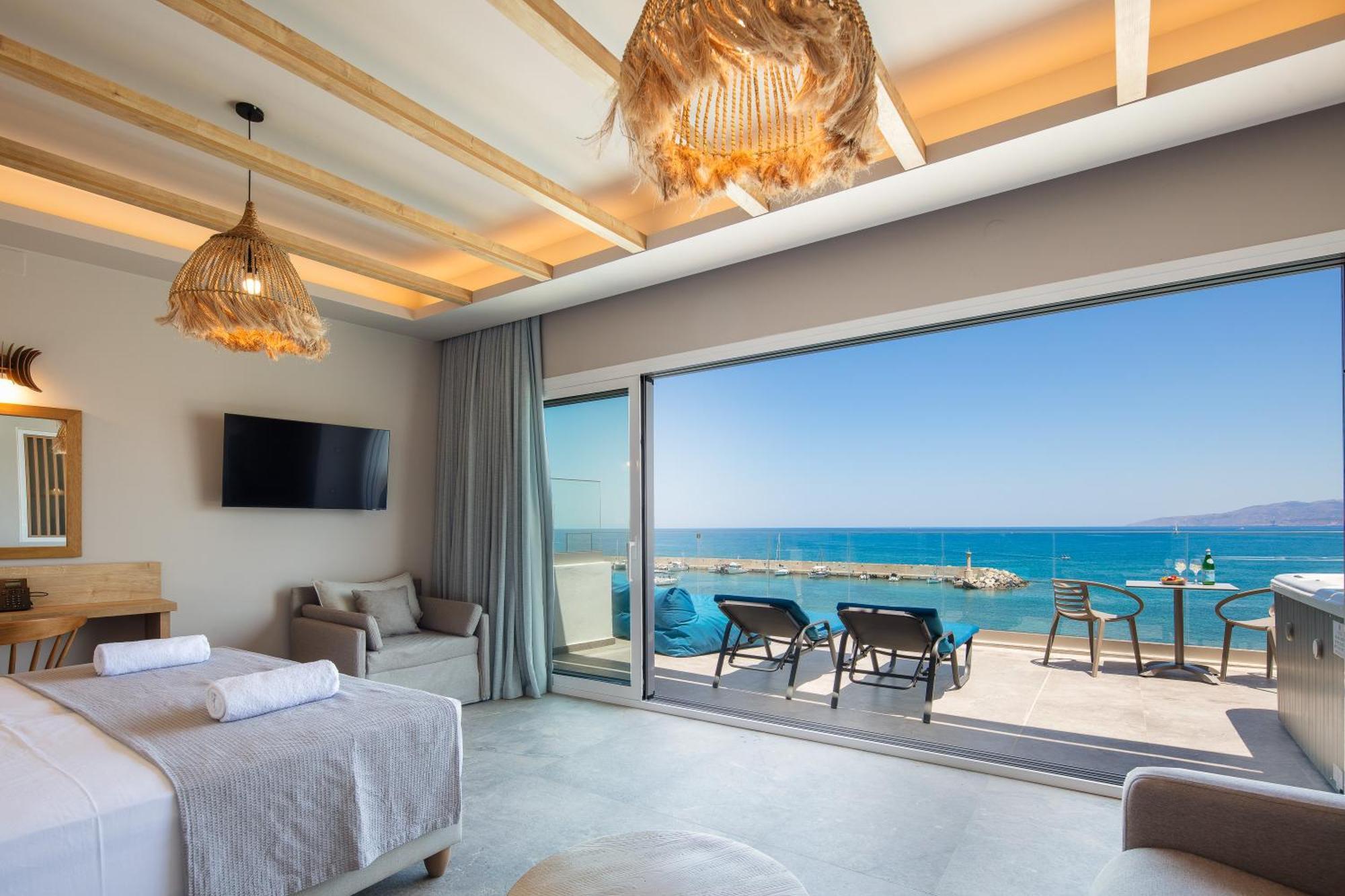 Skipper Beachfront Suites Hersonissos (Crete) Exterior foto